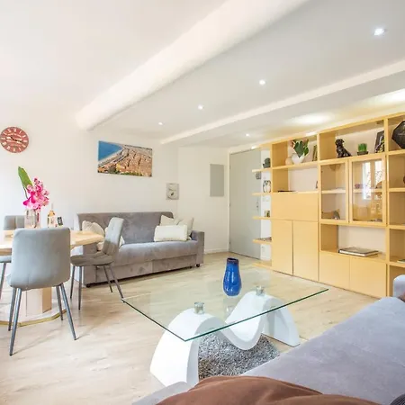 Le Malonat - Spacieux F3, Large Balcon, Climatisation, Vieux-nice Apartamento